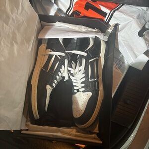 AMIRI Black and White Leather Sneakers